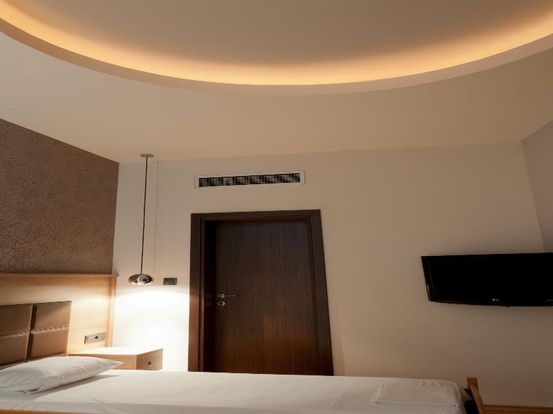 Metropolis Hotel Сере Экстерьер фото